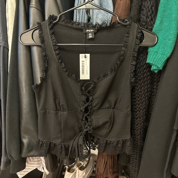 Brand new with tag lace up black tank top - Picture 6 of 7